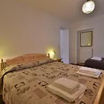 Apartamento Matilda By Interhome